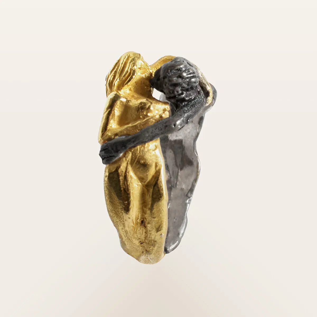 Alfredo Correnti Nesso Anello Bacio oro misura anulare