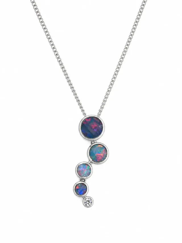 Victoria Jane Galaxy Opal Pendant collana opale