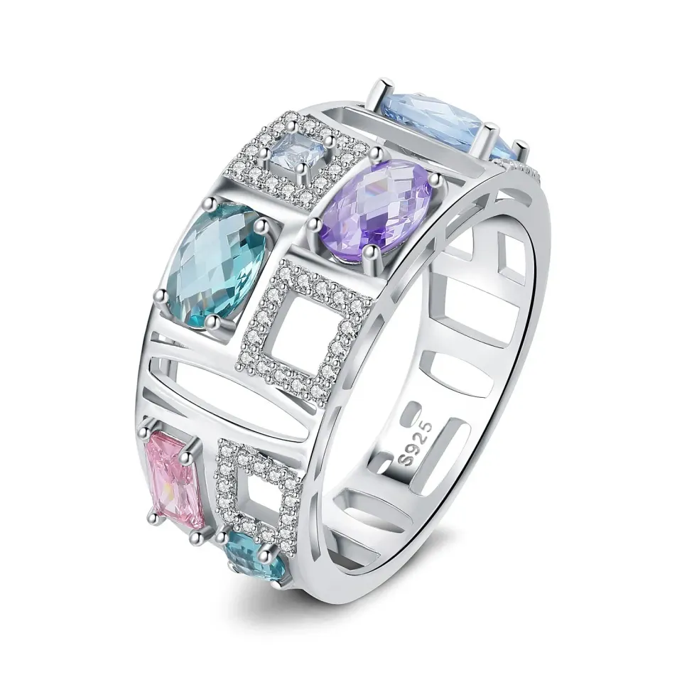 JewelryPalace Arcobaleno anello spinello azzurro ovale
