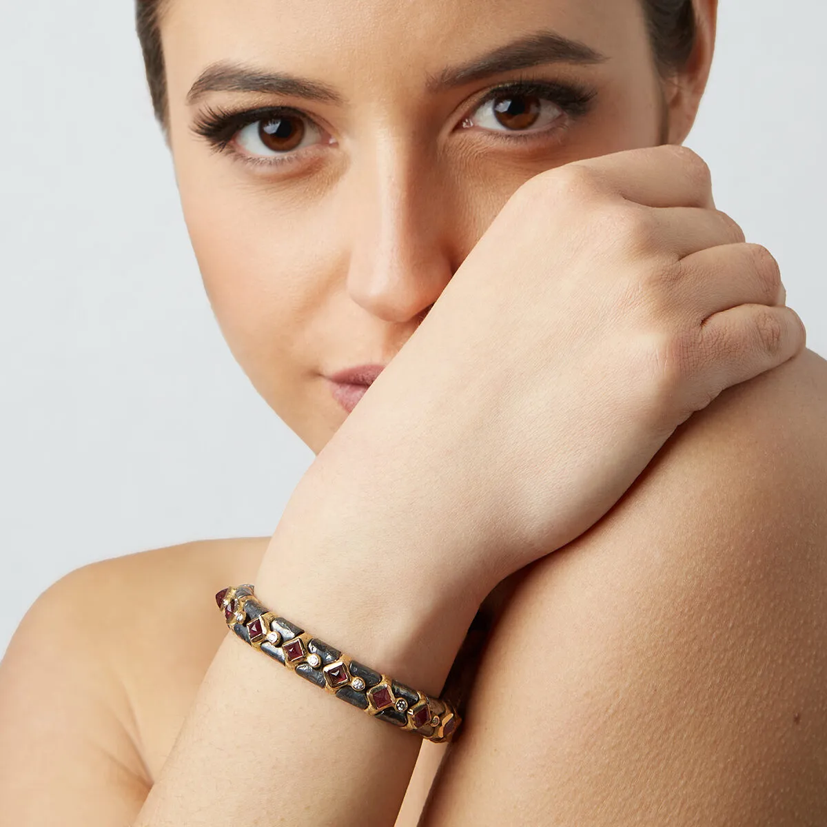 Alfredo Correnti A&C Rubini e Brillanti bracciale oro