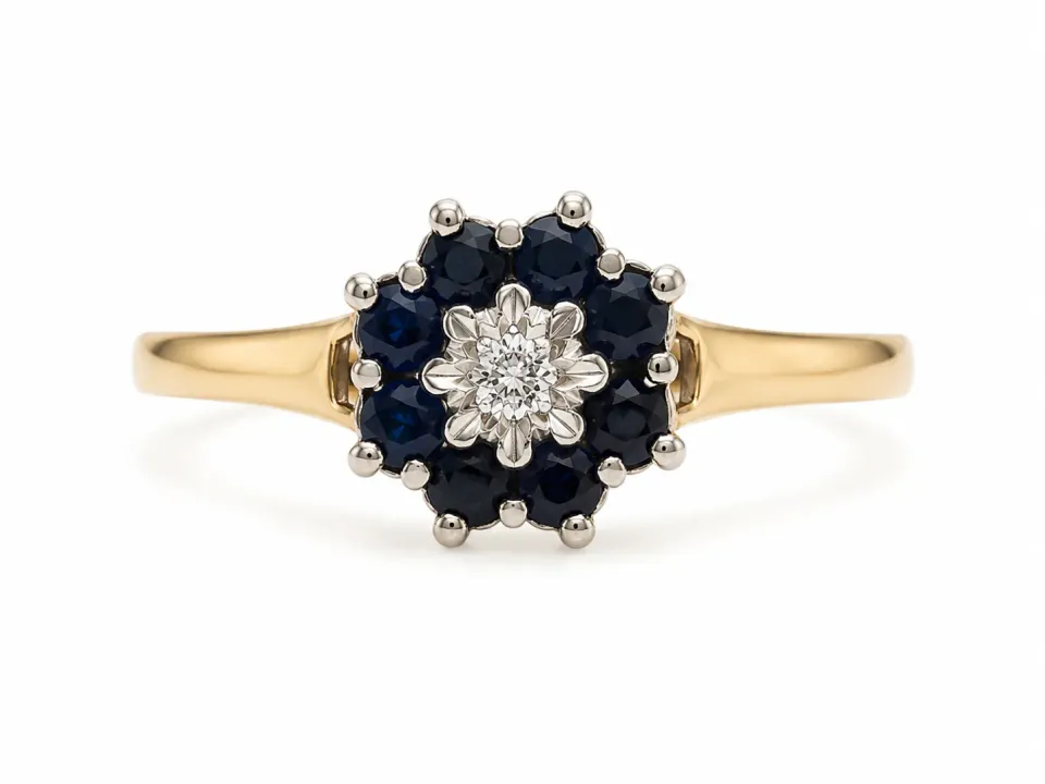 Victoria Jane Midnight Sapphire Bloom anello oro zaffiri