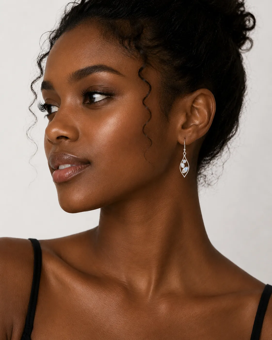 Victoria Jane 3 Moonstone Drop orecchini argento