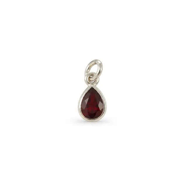 Victoria Jane Mini Garnet pendente argento goccia rossa