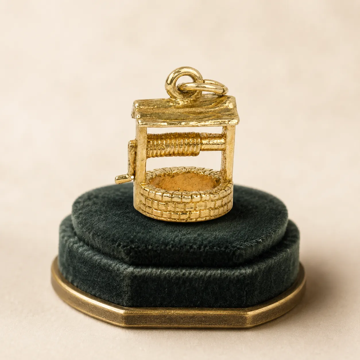 Victoria Jane Wishing Well ciondolo oro 9ct usato