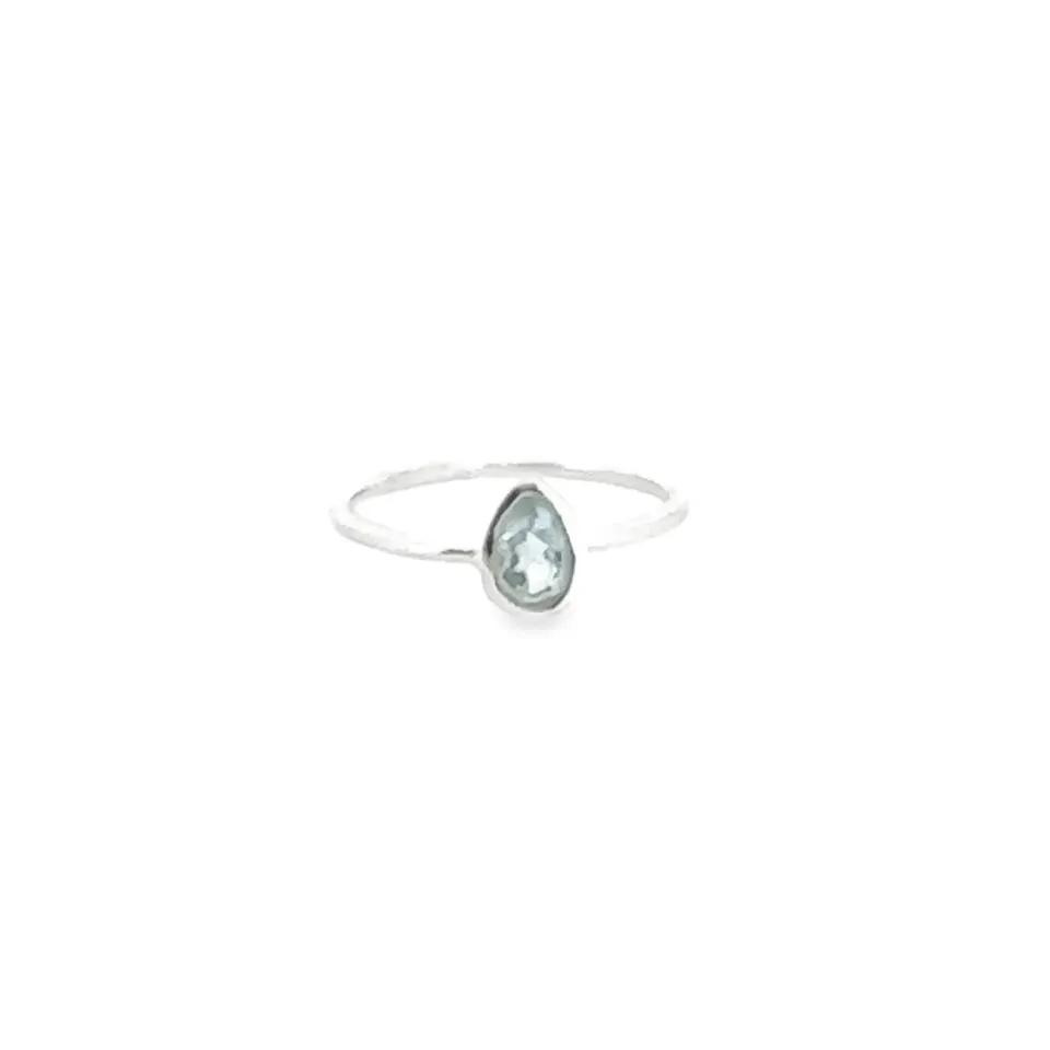 Victoria Jane Teardrop anello acquamarina argento goccia