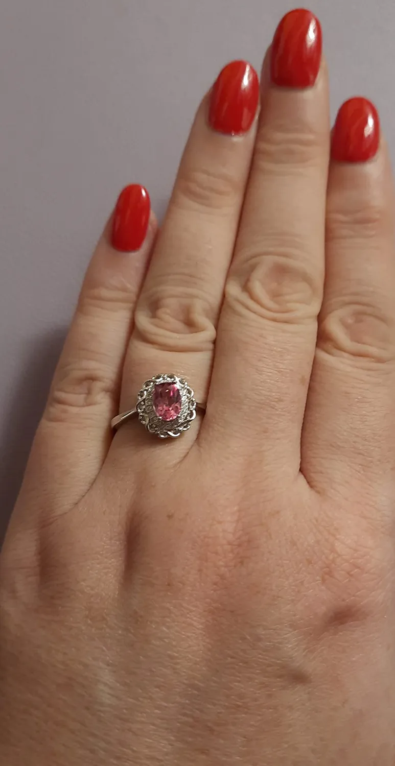JewelryPalace Infinito Ovale anello topazio rosa tre ori