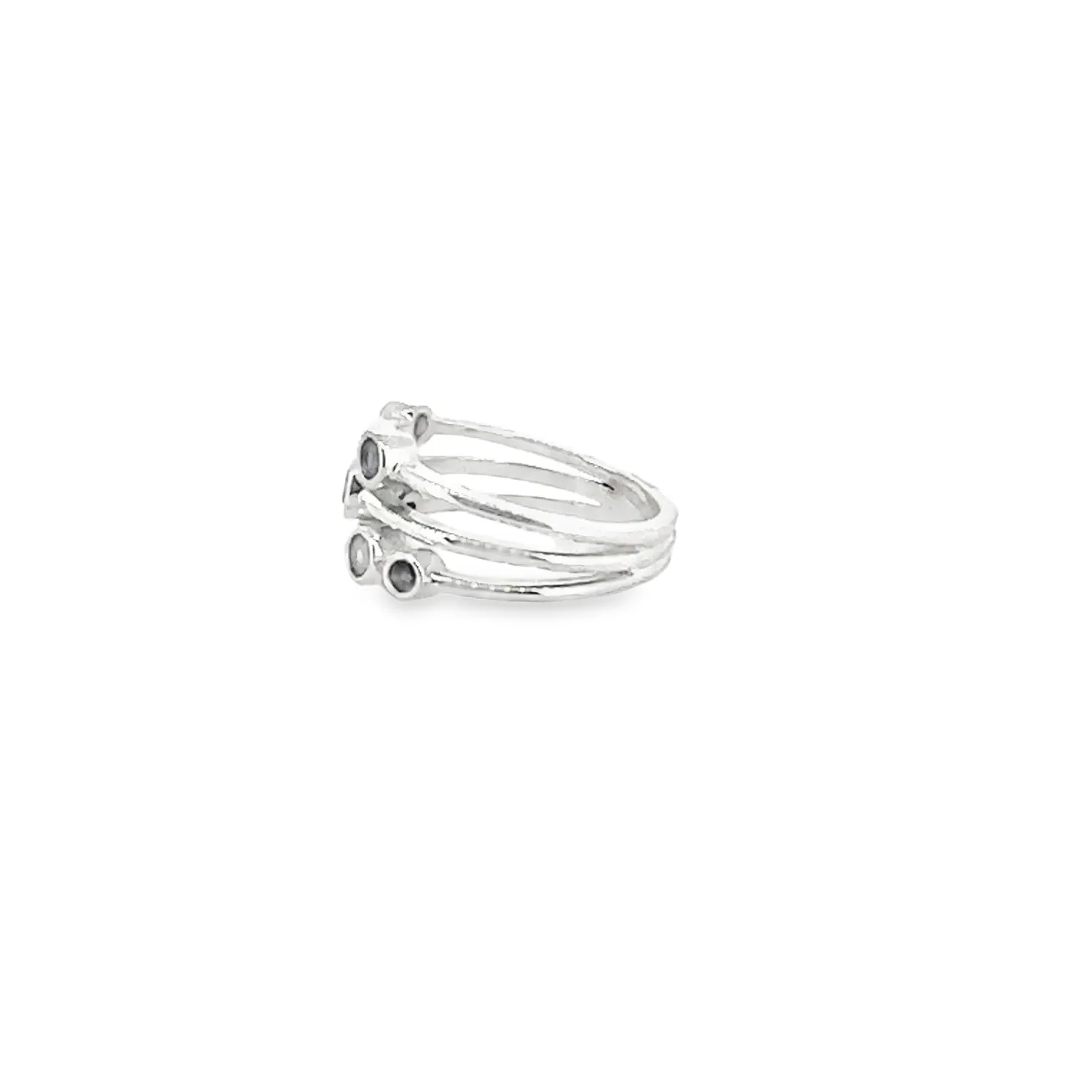 Victoria Jane Iolite Topaz anello argento impilato
