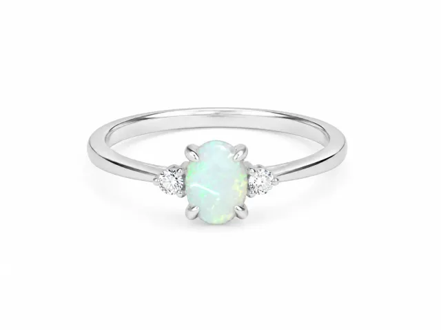Victoria Jane Mythical Opal anello argento con opale