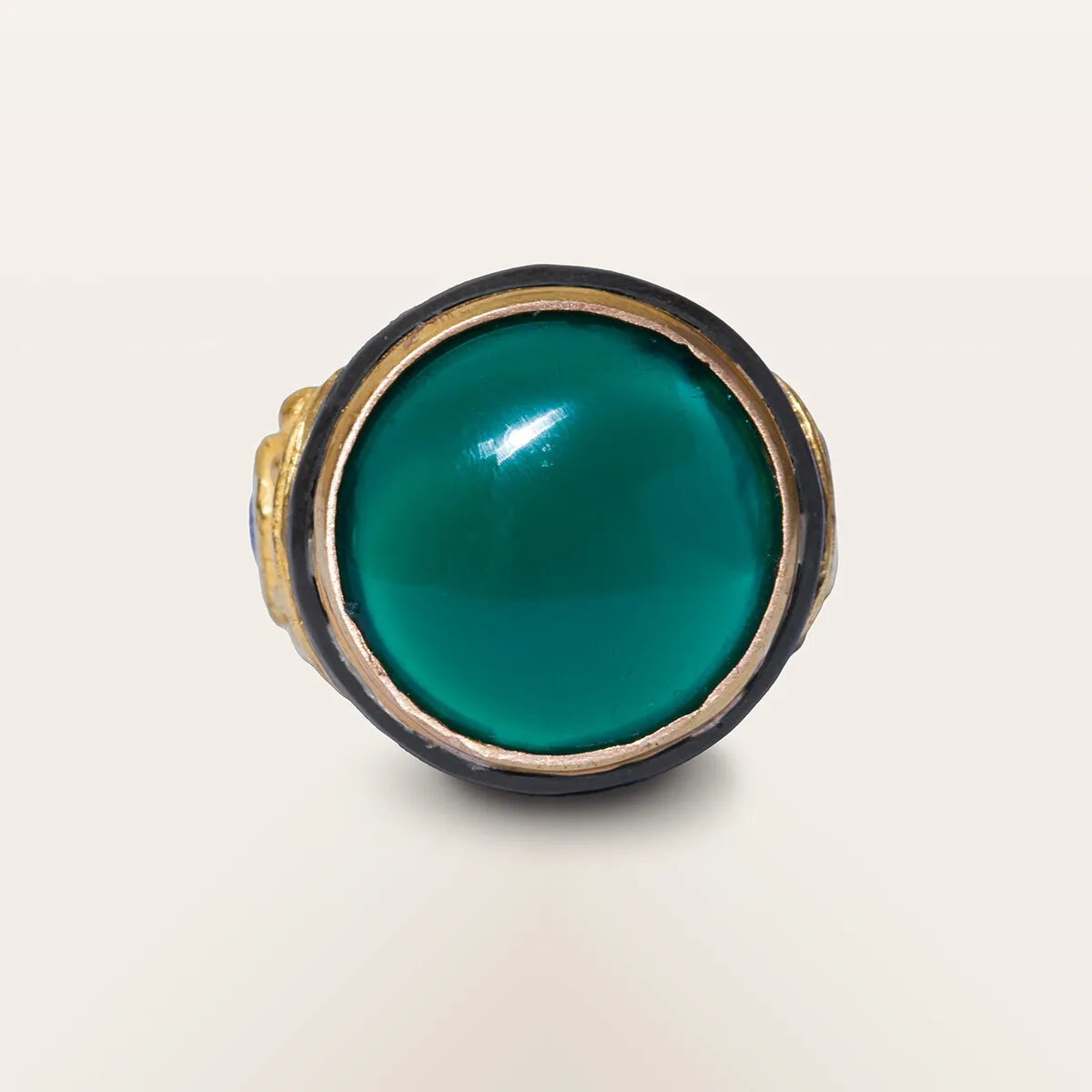 Alfredo Correnti Gea con Agata Verde anello verde