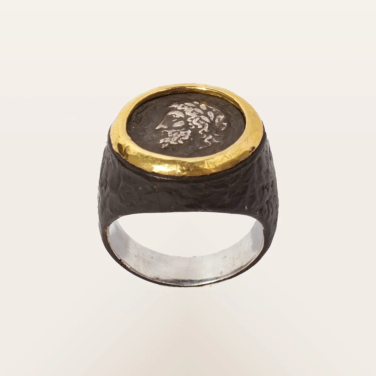 Alfredo Correnti Aeterna Zeus anello argento da uomo