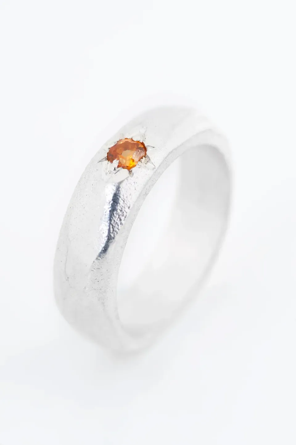 Flor Rubaja Classic Little Spark anello argento pietra
