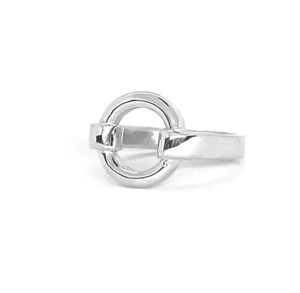 Victoria Jane Sabine anello argento sterling fatto a mano