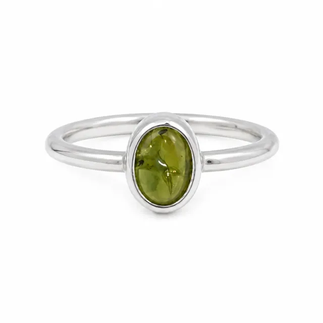 Victoria Jane anello peridoto ovale argento sterling