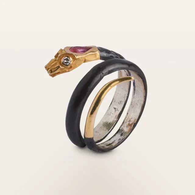 Alfredo Correnti Spira Ophis Oro anello oro giallo
