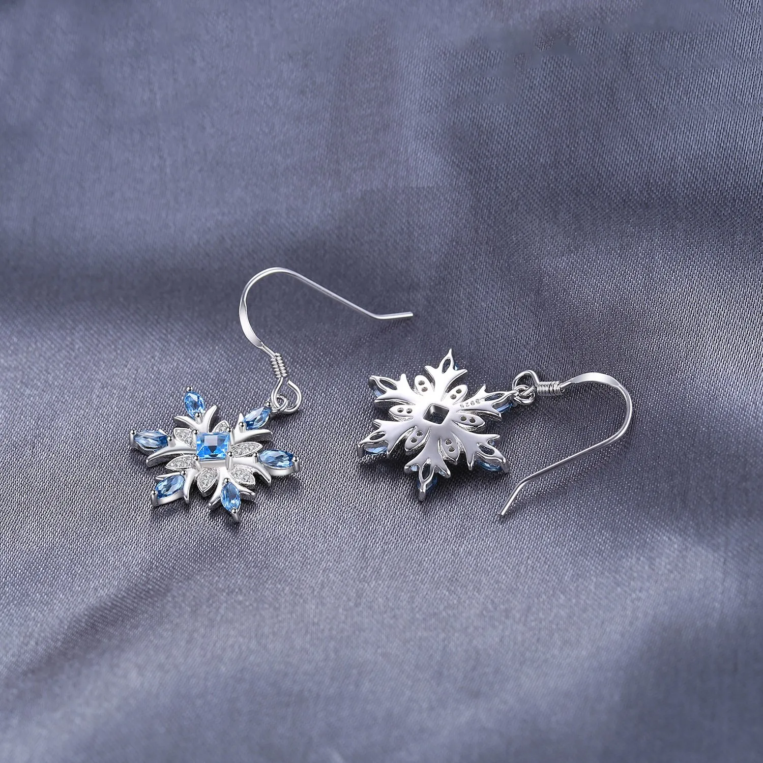 JewelryPalace Fiocco di Neve orecchini argento topazio