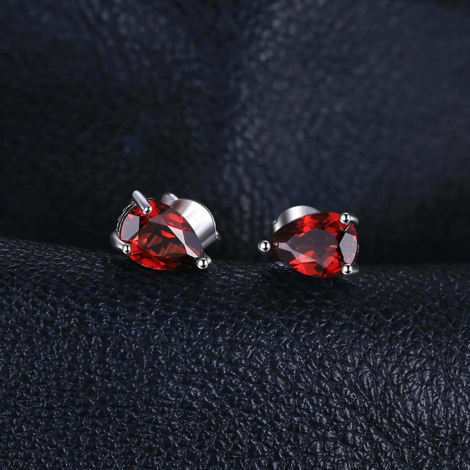 JewelryPalace Pera orecchini lobo argento granato rosso