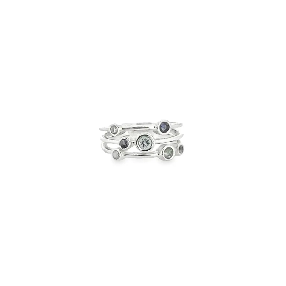 Victoria Jane Iolite Topaz anello argento impilato