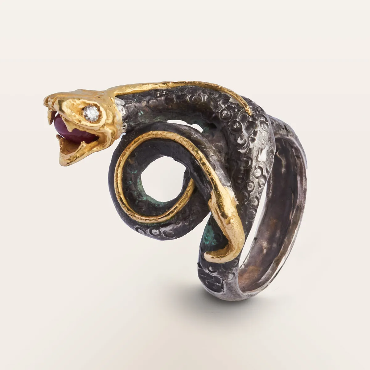 Alfredo Correnti Anello Naga spira avvolgente