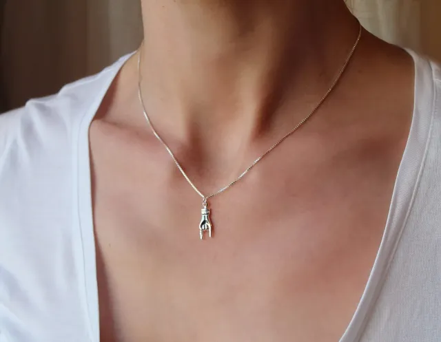 Gioielli Celiento collana argento 925 mano corna portafortuna
