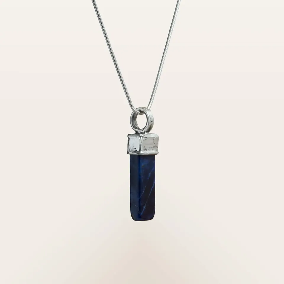 Alfredo Correnti Gea Charm Sodalite pietra blu