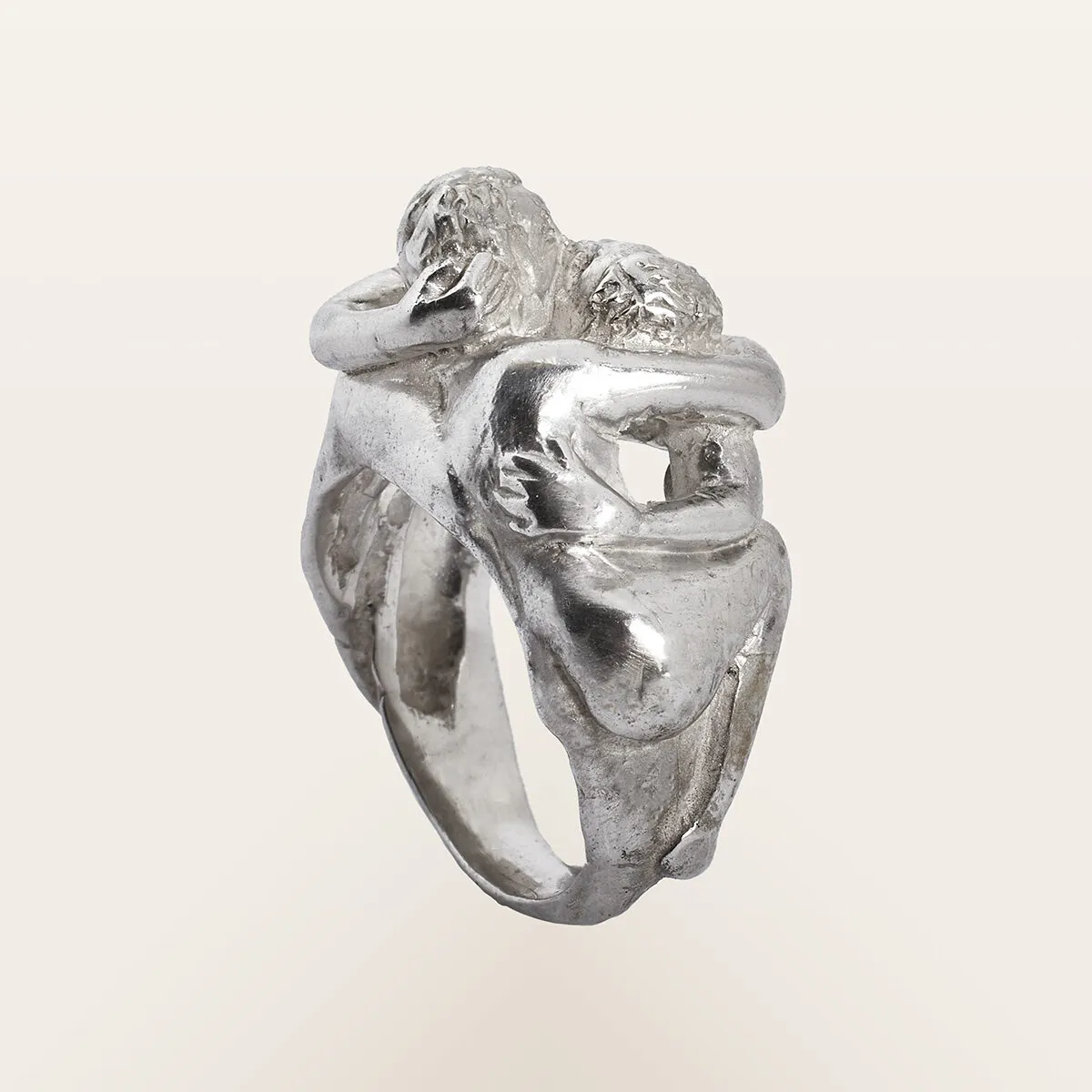 Alfredo Correnti Nesso Bacio anello fascia