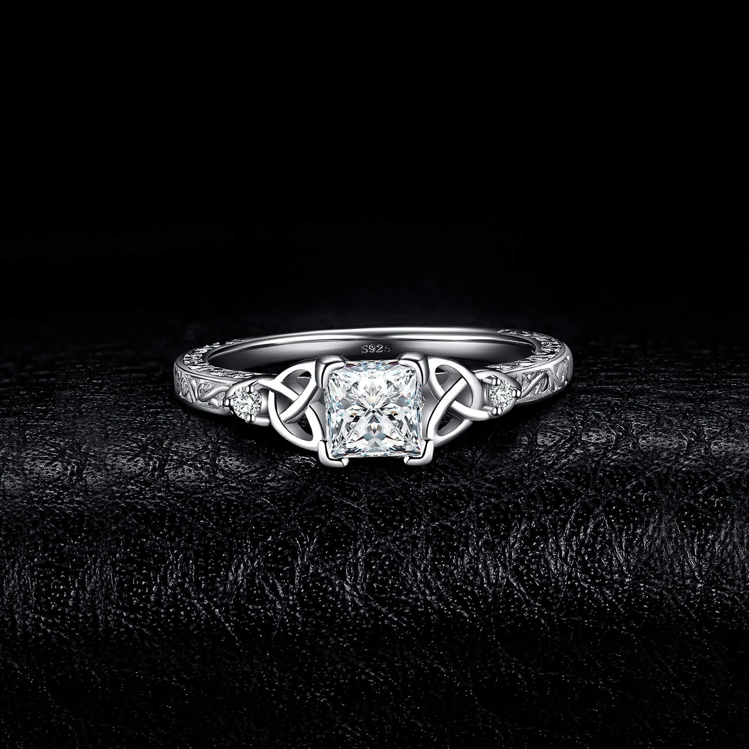JewelryPalace Celtico Solitario anello argento 925 zirconia tre ori