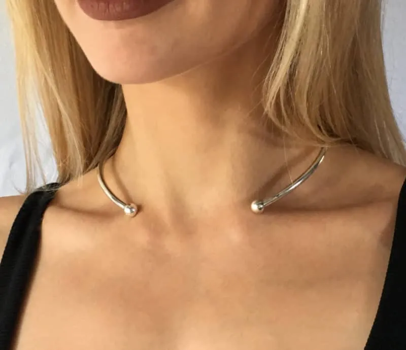Victoria Jane Mya Torc collana collar argento 4 mm