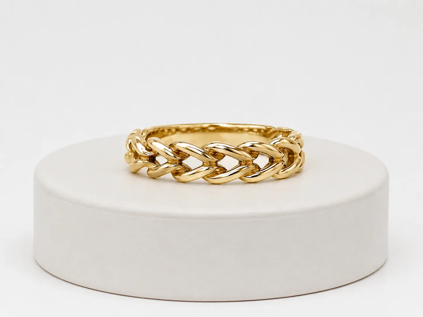 Victoria Jane Interlocking anello oro 9ct intrecciato second-hand