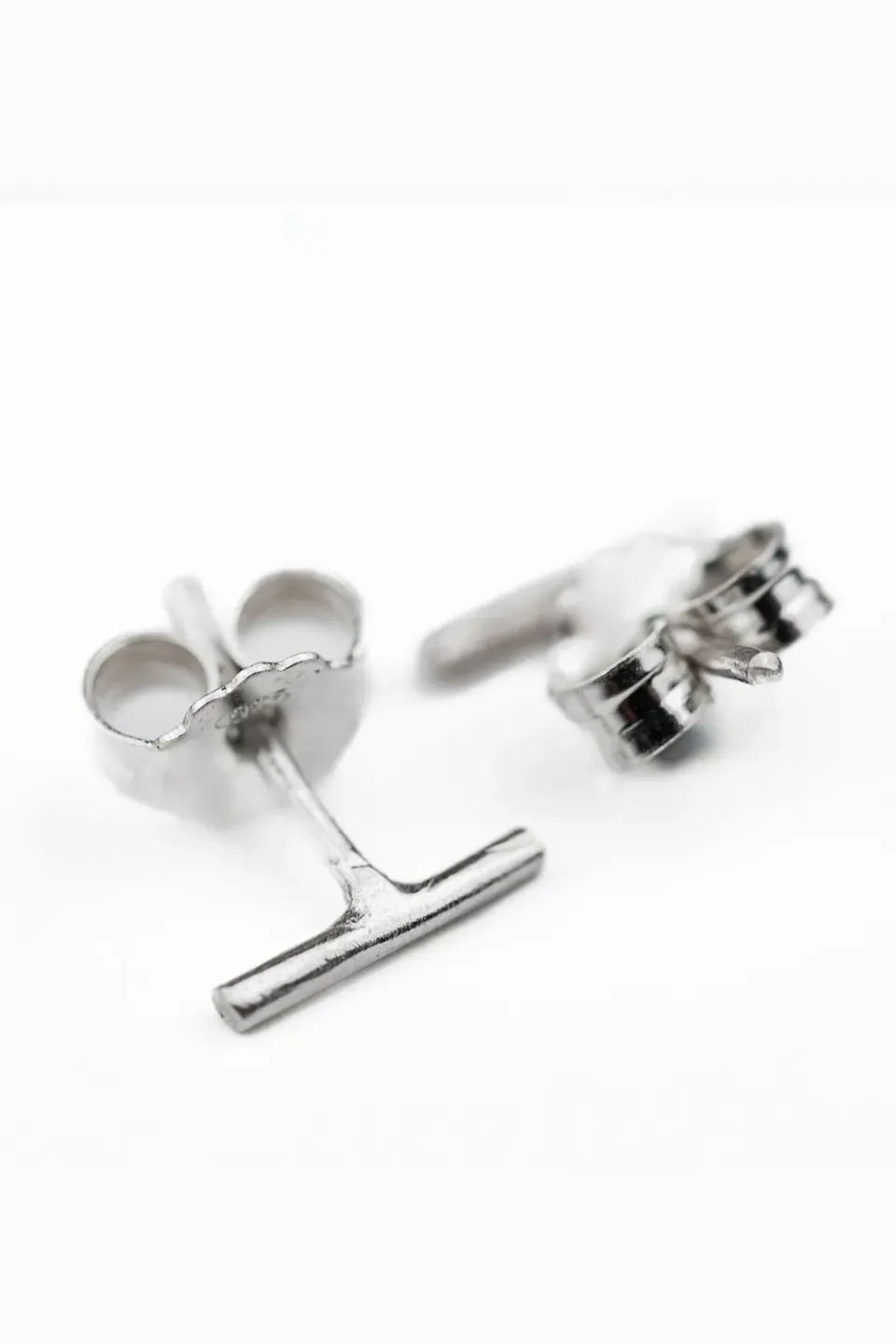 Flor Rubaja Essentials Sbarra mini orecchini argento 925