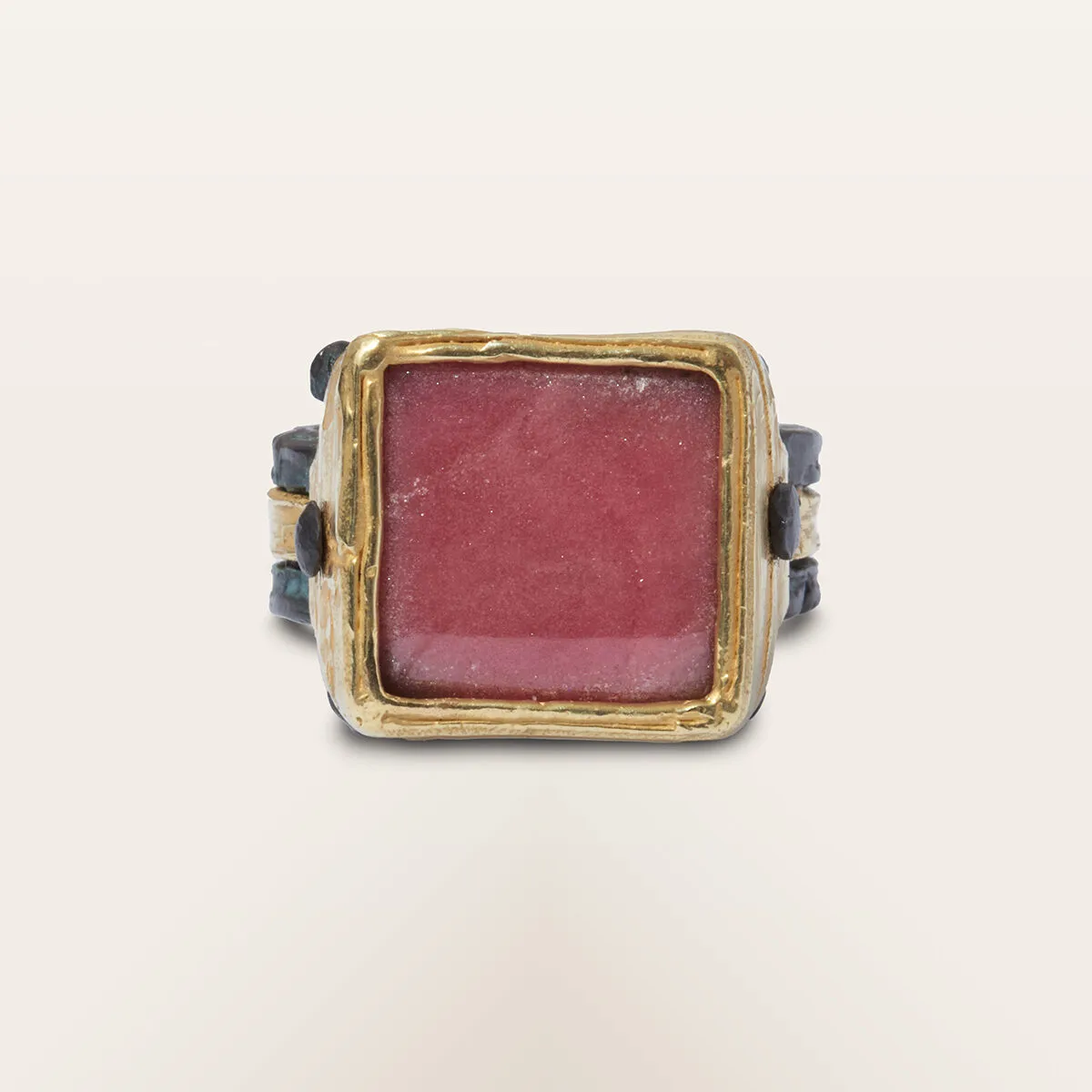 Alfredo Correnti Gea anello rodocrosite pietra rosa