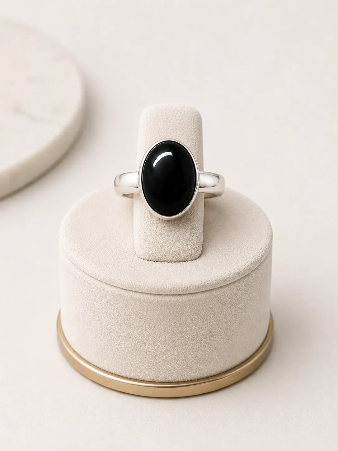 Victoria Jane Black Onyx anello argento cabochon ovale