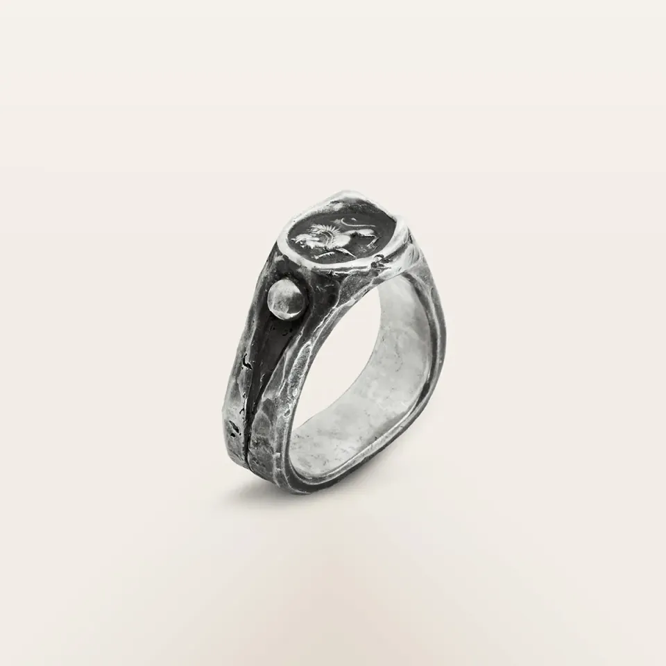 Alfredo Correnti Nesso Anello Sfinge artigianale