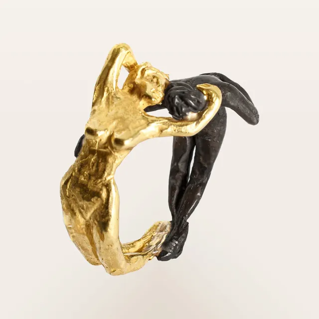 Alfredo Correnti Bacio anello misura anulare