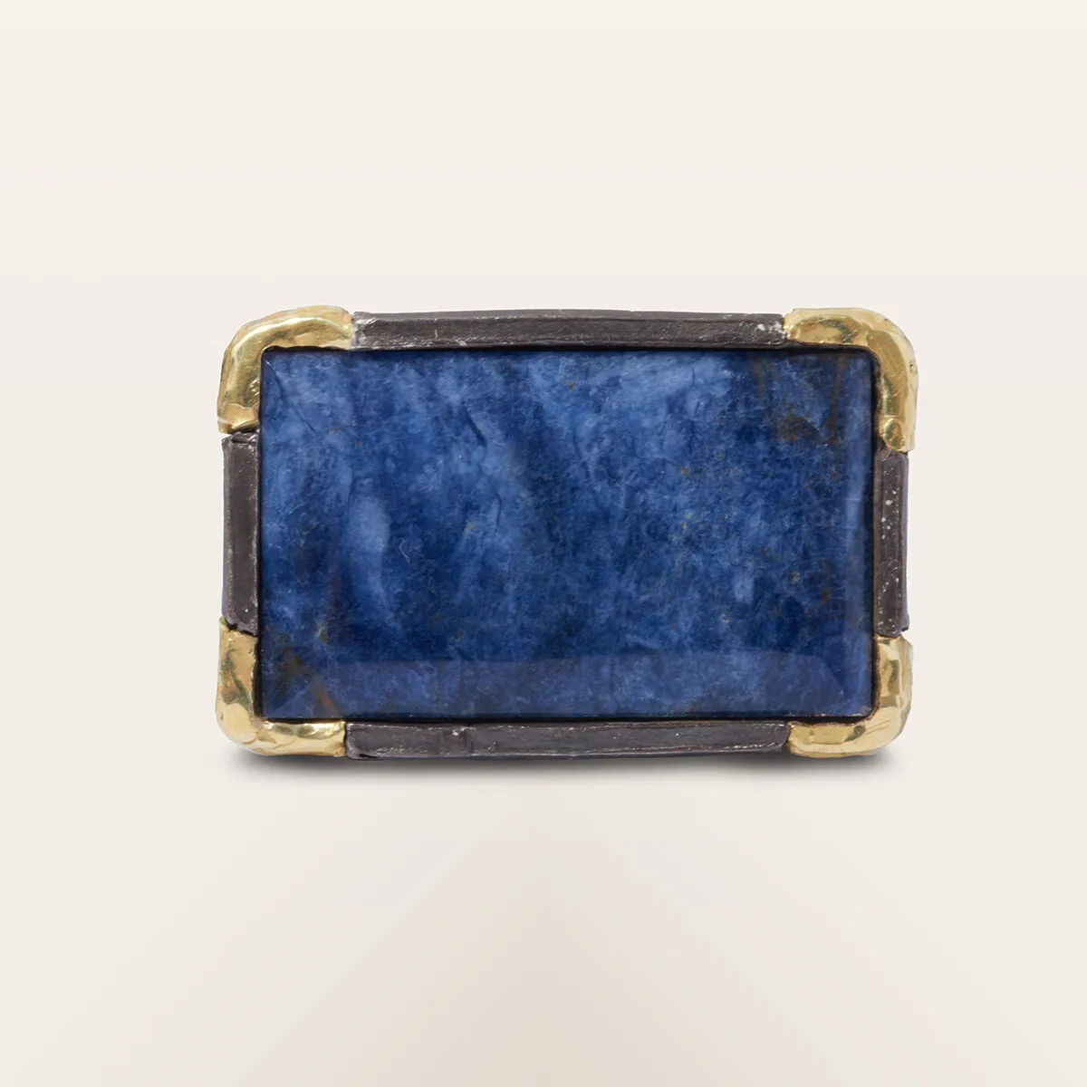 Alfredo Correnti Anello Gea sodalite pietra blu