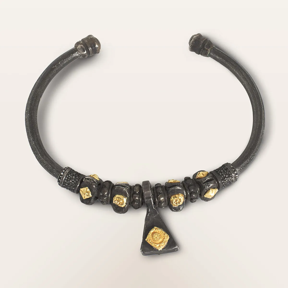 Alfredo Correnti Pura Bracciale Rigido in Metallo