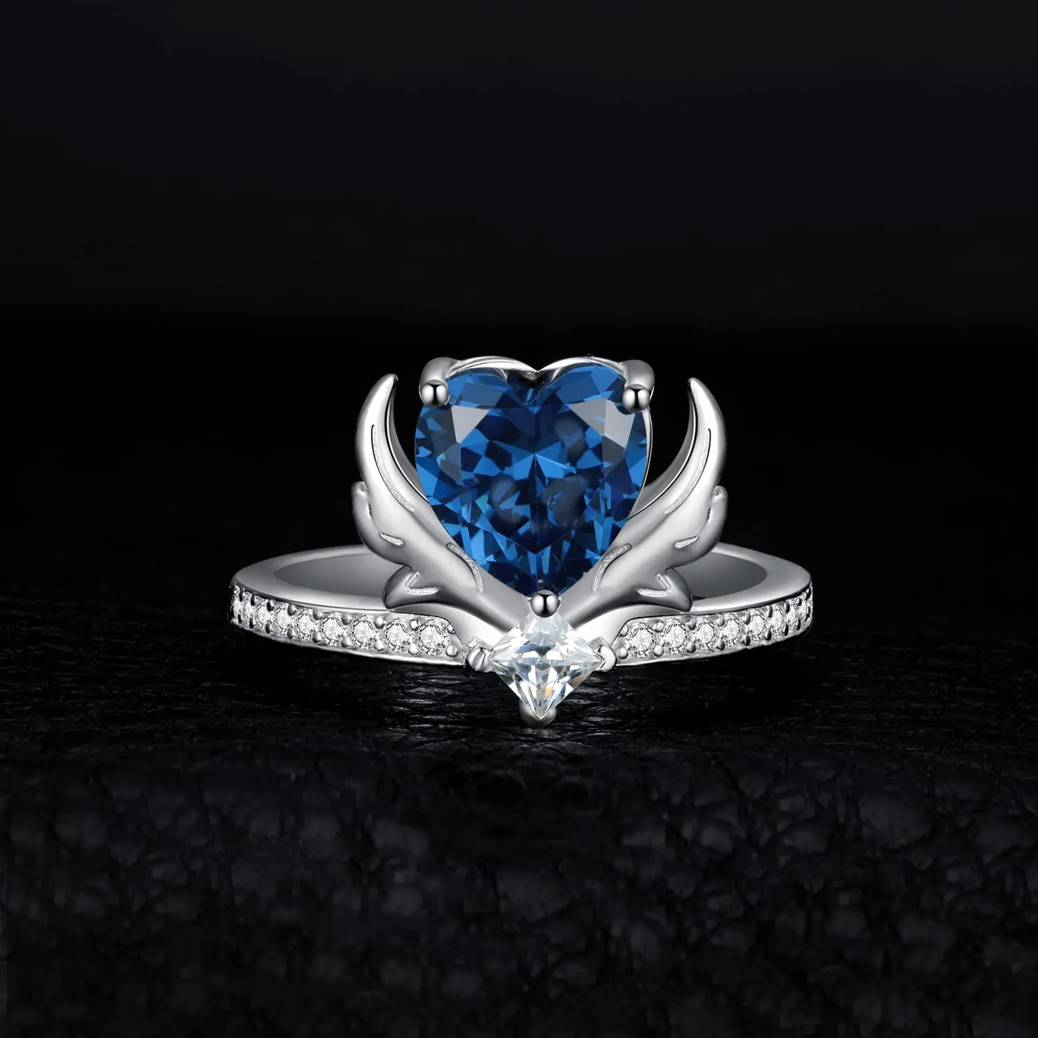 JewelryPalace Anello Ali Angelo Cuore Zirconia Blu 2.2ct Argento