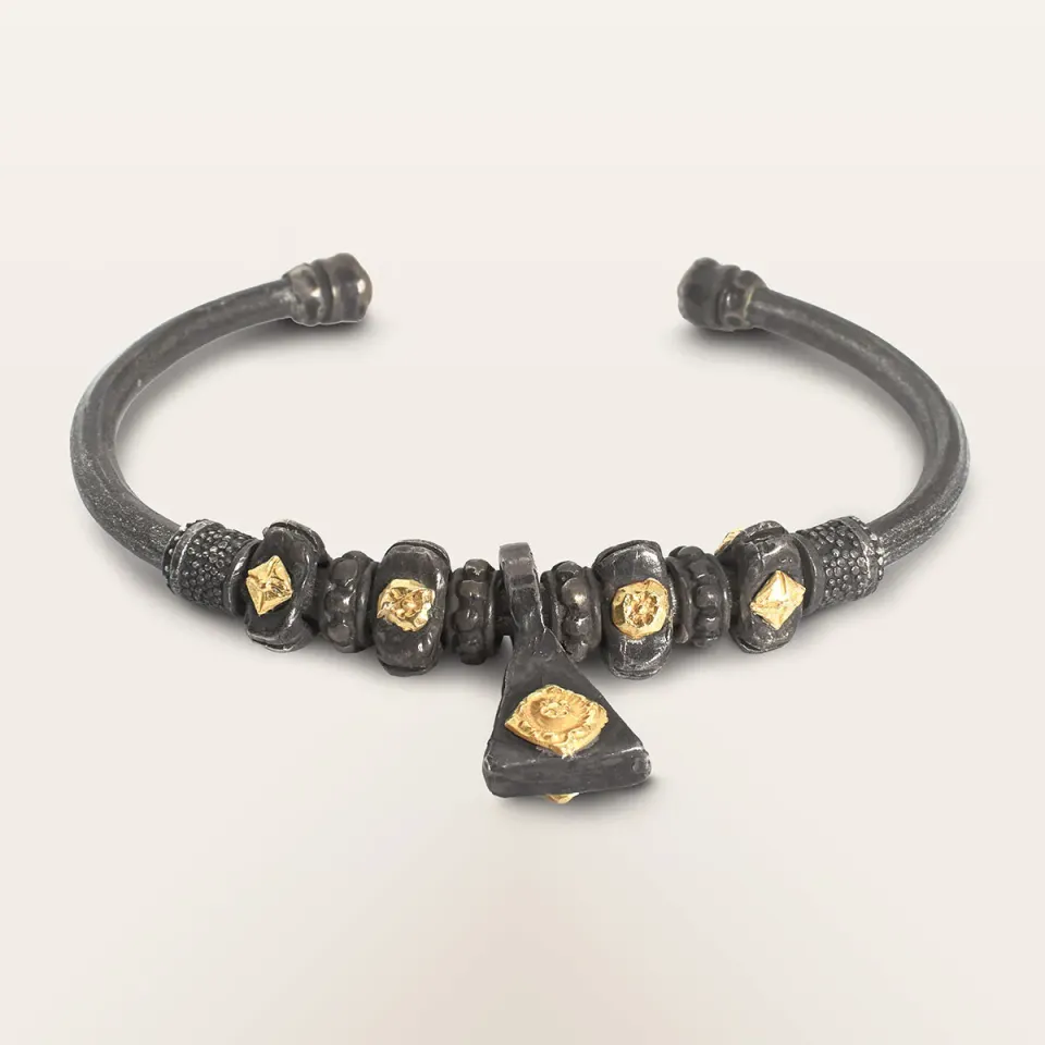 Alfredo Correnti Pura Bracciale Rigido in Metallo