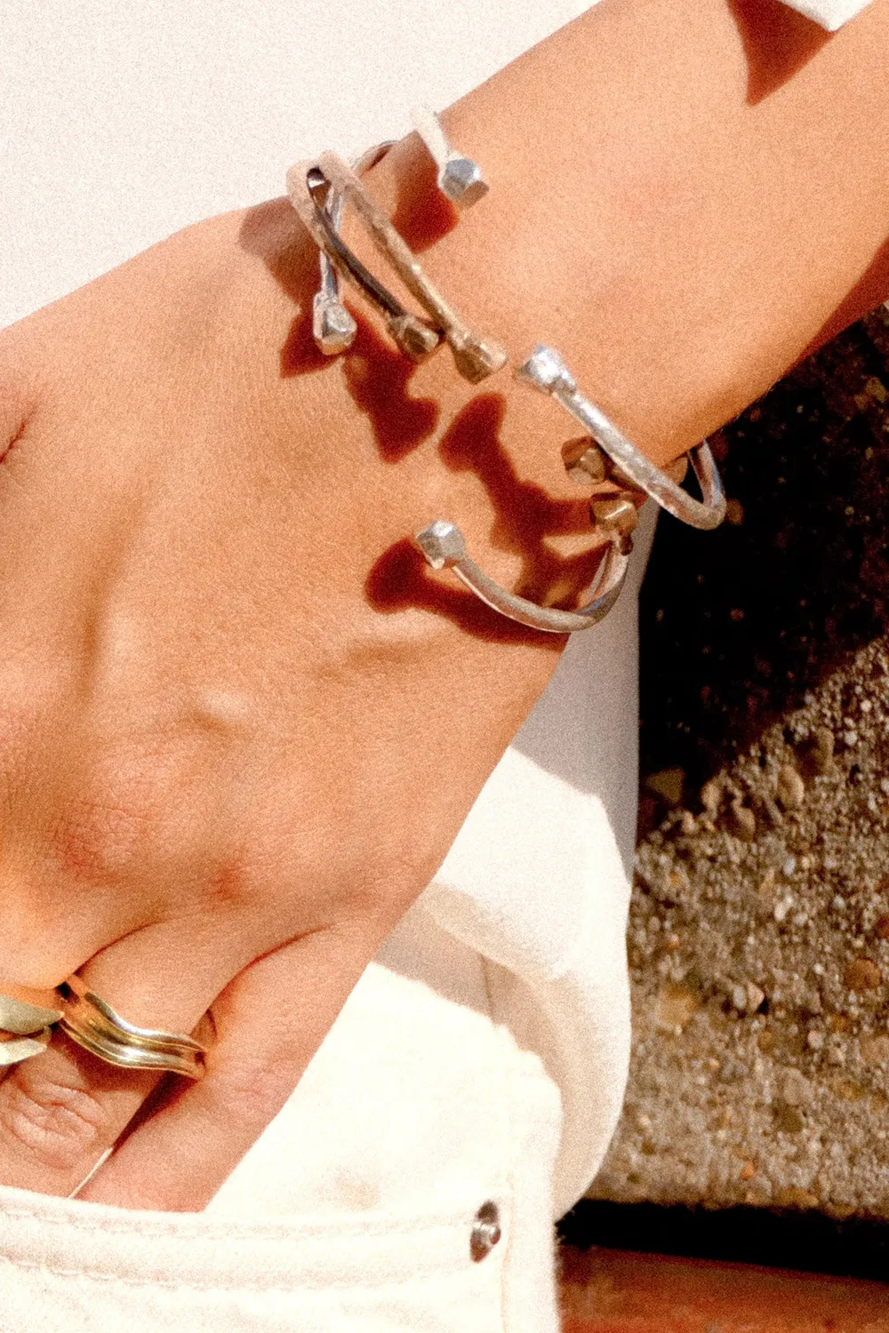 Flor Rubaja Palline bracciale regolabile bronzo
