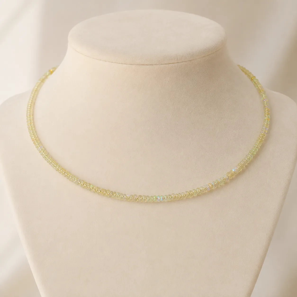 Victoria Jane Primrose Opal collana perline argento