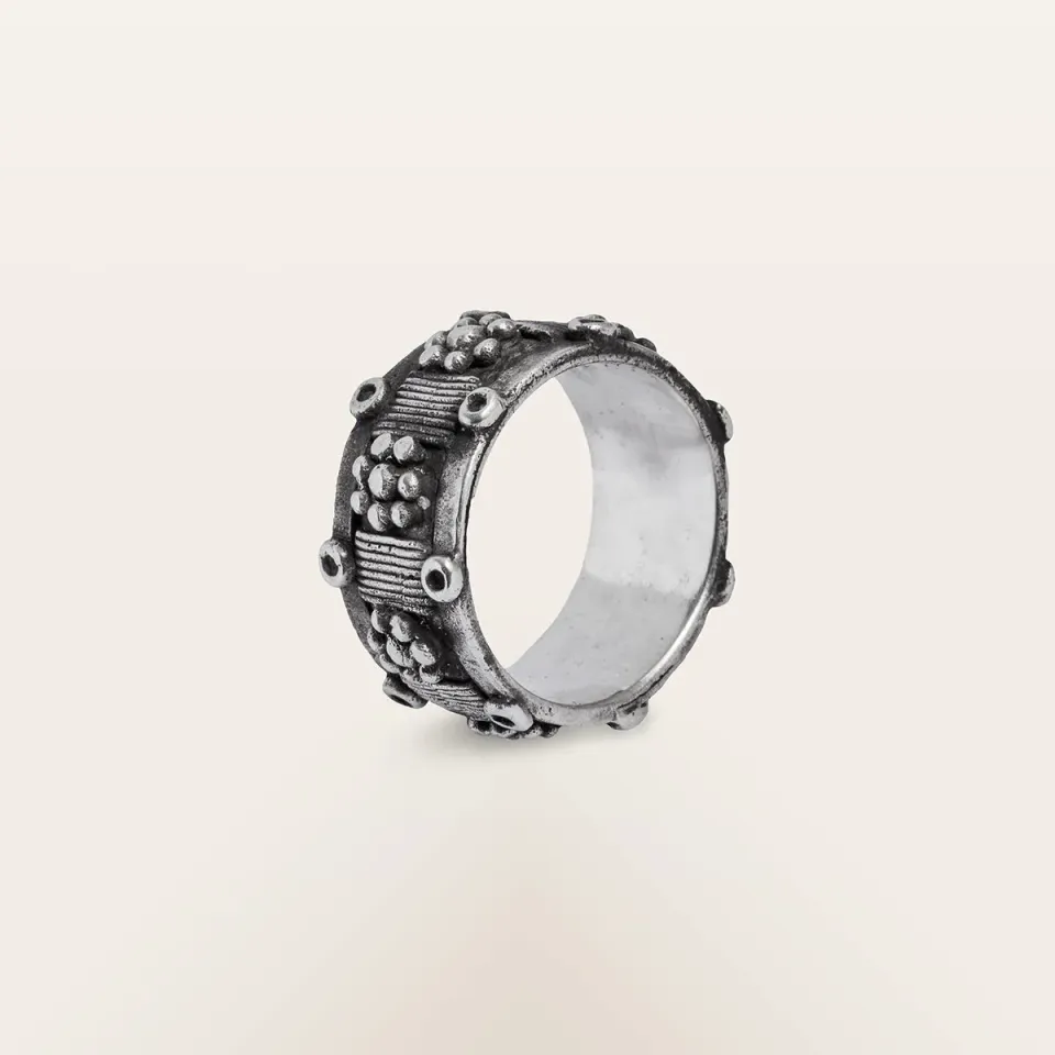 Alfredo Correnti Nesso Fascia anello argento liscio