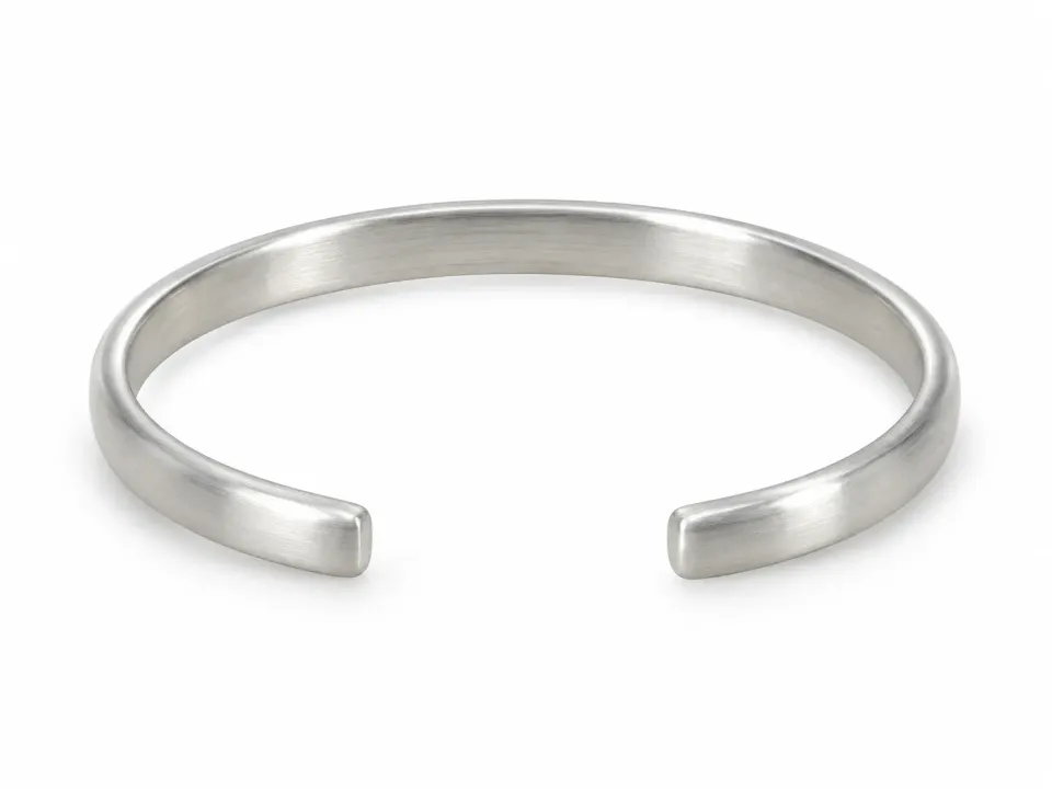Victoria Jane Sterling Silver Torc bracciale uomo satinato