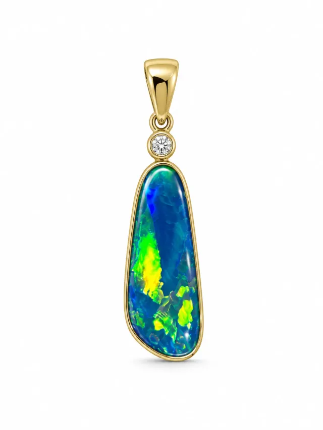 Victoria Jane Opal Butterfly pendente oro 9ct opale