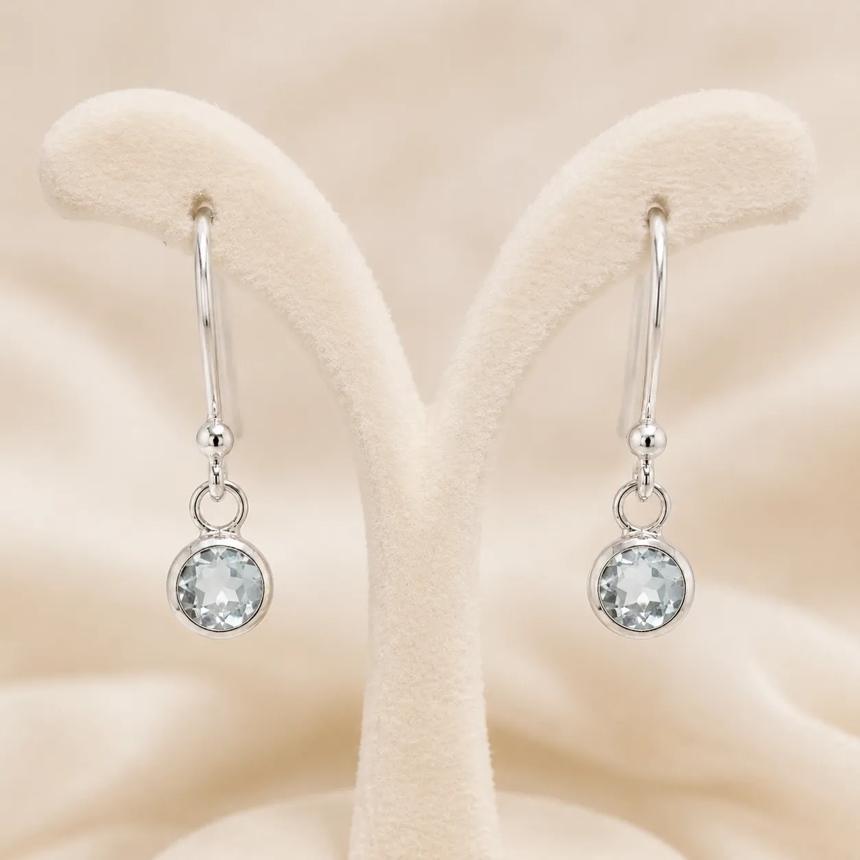 Victoria Jane Aquamarine orecchini argento goccia azzurra