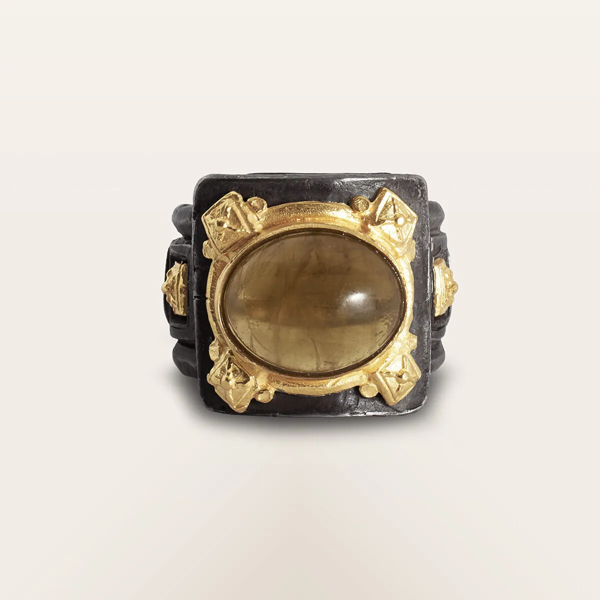 Alfredo Correnti Gea Anello con Tormalina Verde oro