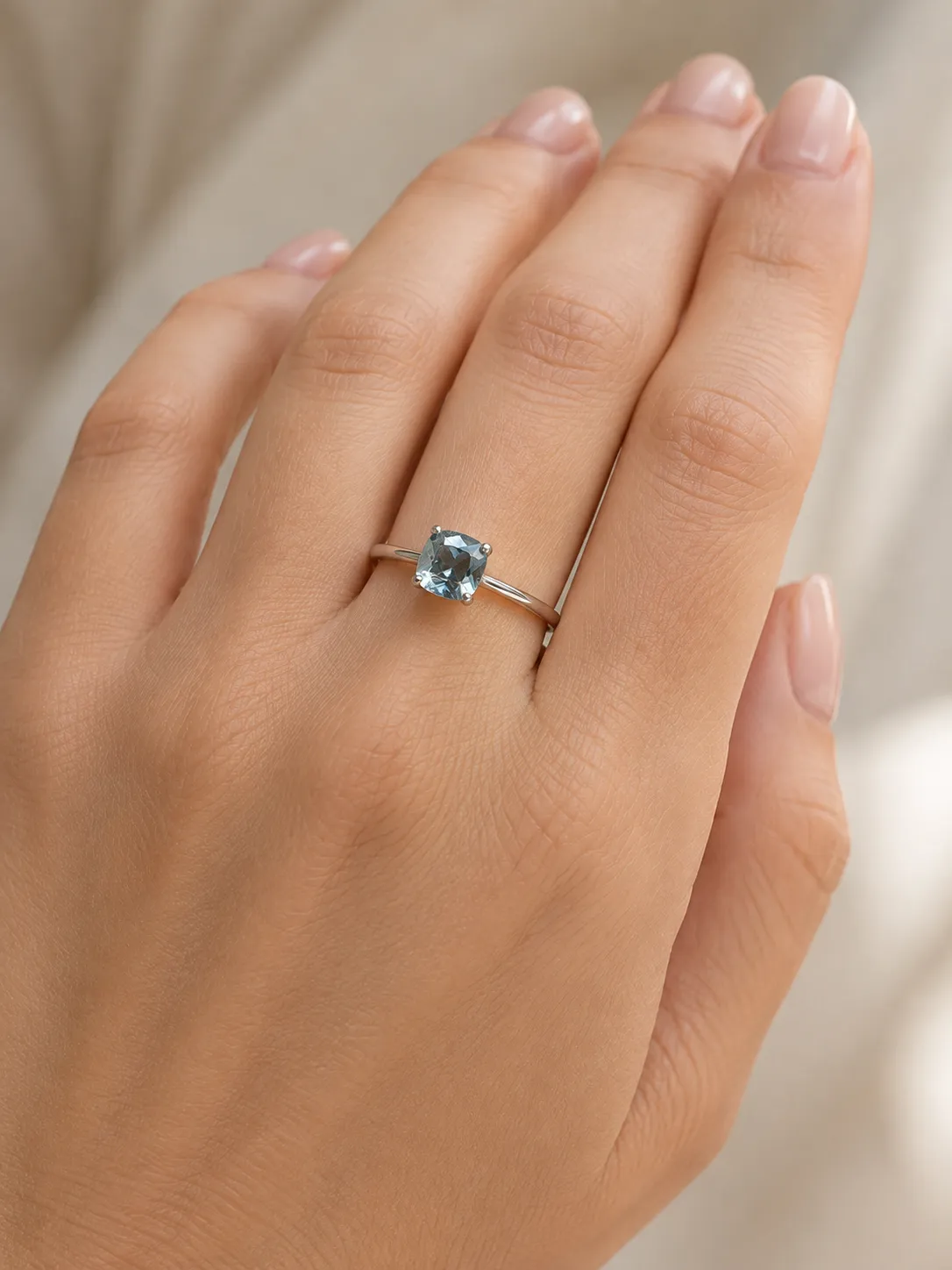 Victoria Jane Square Aquamarine anello acquamarina argento