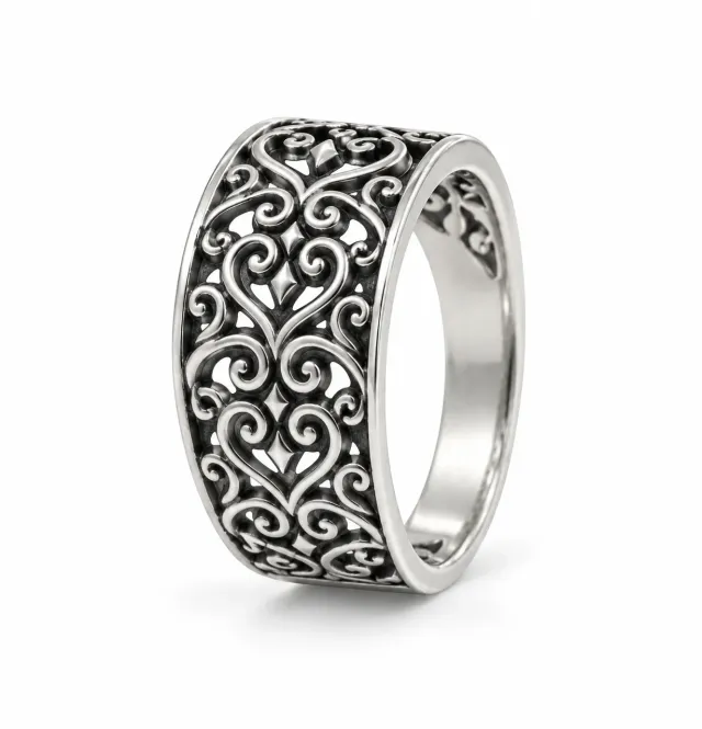 Victoria Jane Heart anello argento traforato cuori