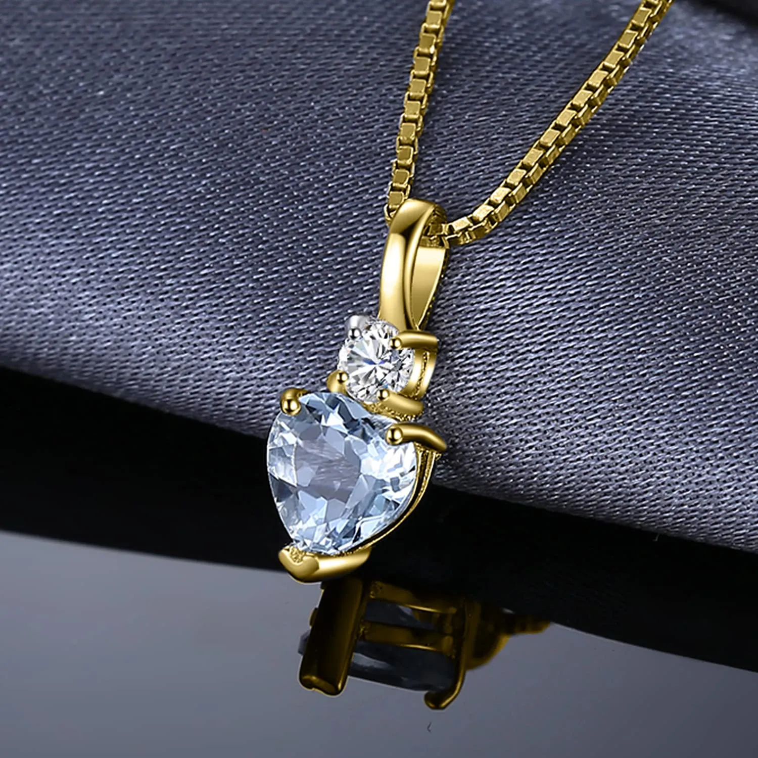 JewelryPalace 0.8ct collana cuore acquamarina oro giallo 14k 45cm