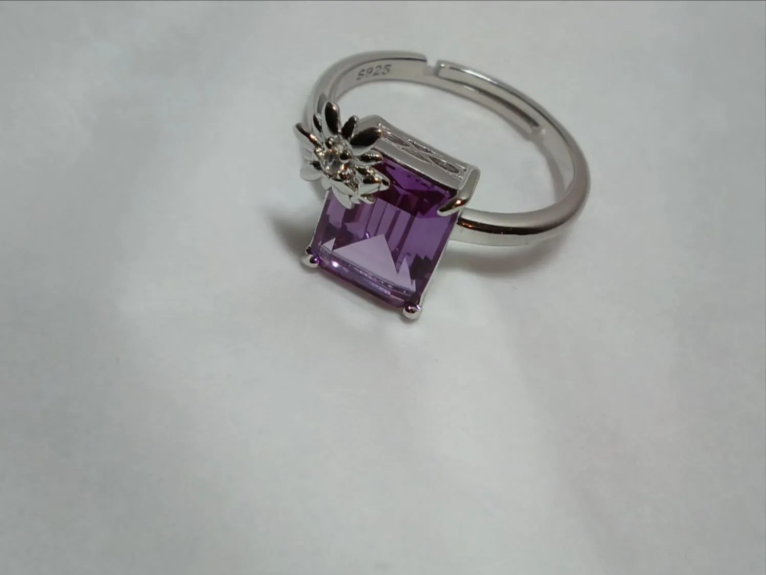 JewelryPalace Margherita 4ct anello argento alessandrite viola