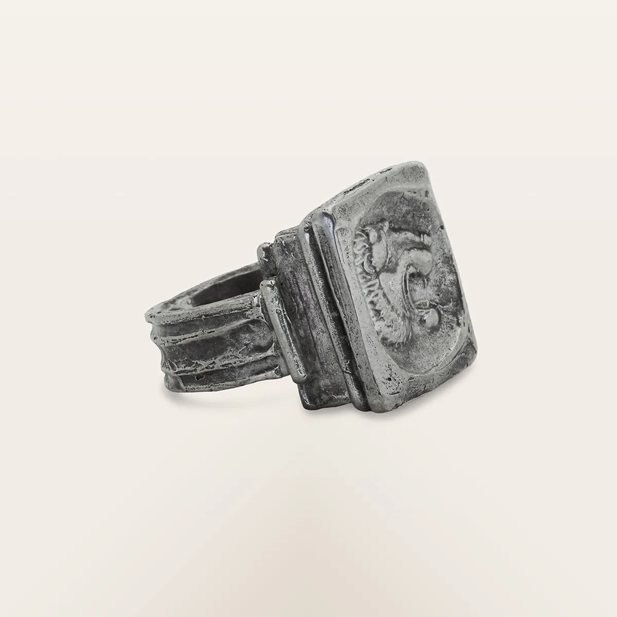 Alfredo Correnti Aeterna Leone Quadro Anello Uomo