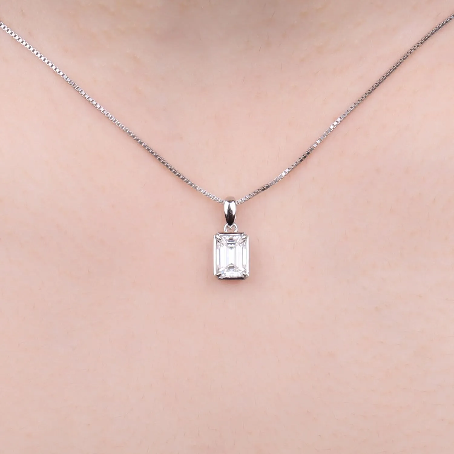 JewelryPalace Solitario Collana Argento 925 zirconia taglio smeraldo